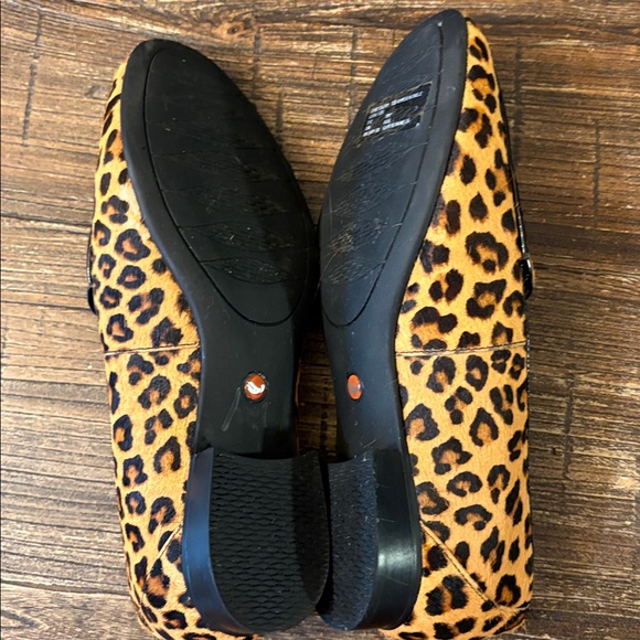 Clarks Un Blush Ease Leopard Print Pony Hair Loafers Flats Comfort Size 8.5 - Picture 8 of 9
